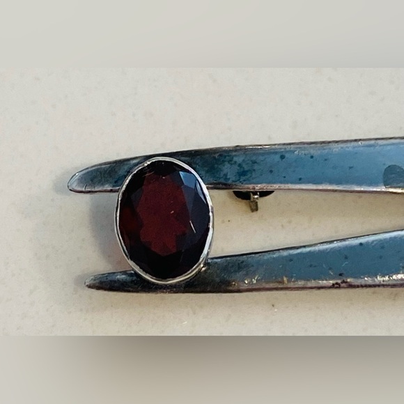 Sterling Silver Antique Bird Real Feather Garnet Stone Pin Brooch - Picture 4 of 5